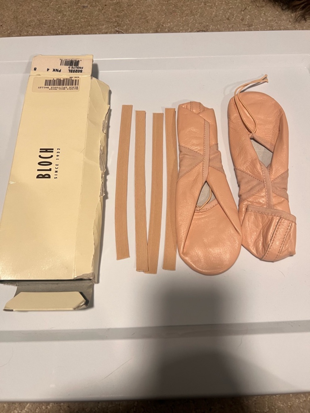 Bloch Ballet Shoes in Peach/Pink